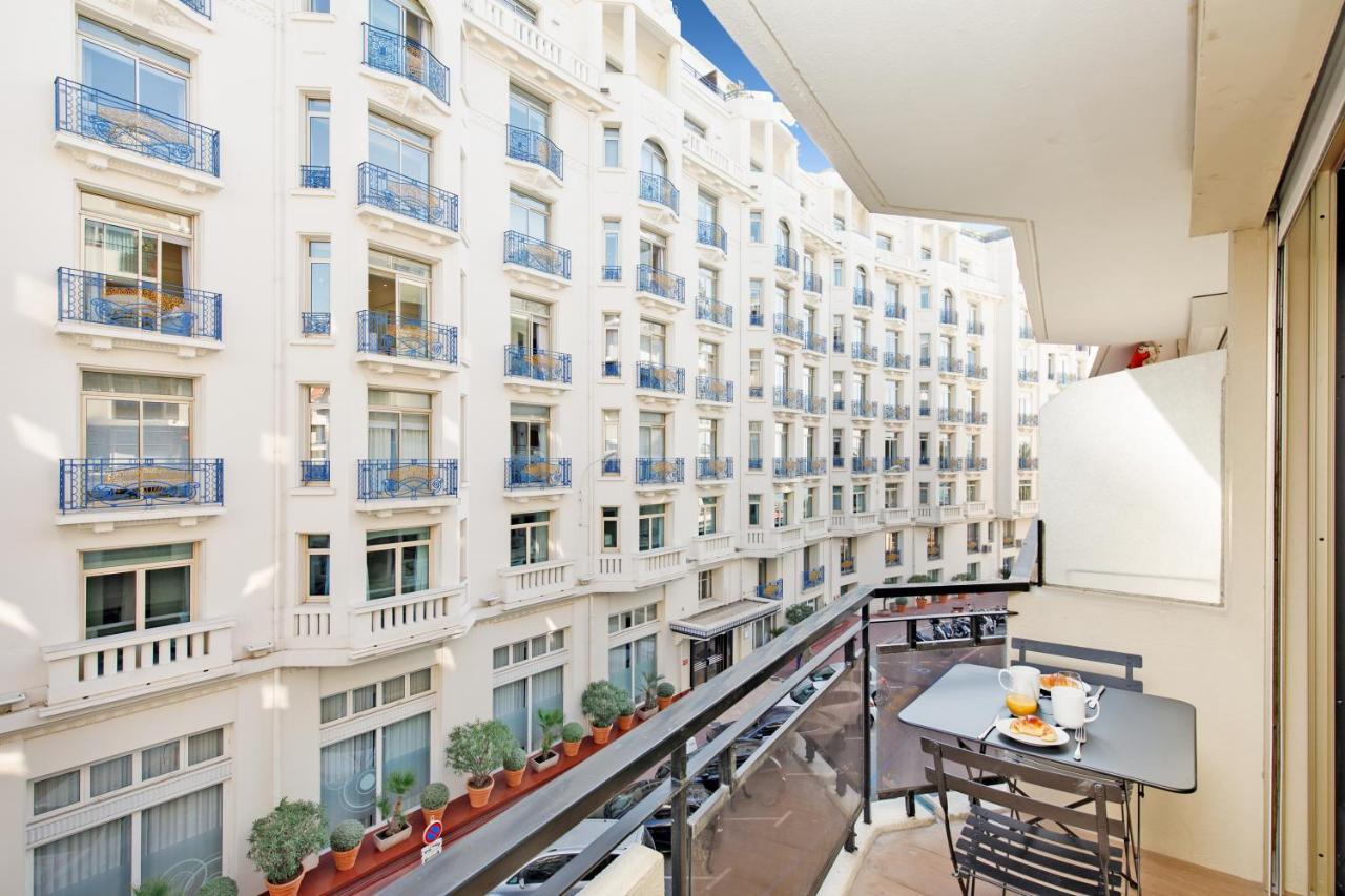 Petit Martinez Yourhosthelper Cannes Exteriör bild